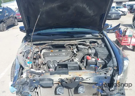 2009 Honda Accord 2.4 Ex-L from USA, damaged, VIN 1HGCP26899A074673